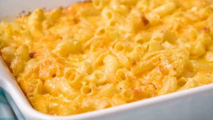 Cooked macaroni and cheese in a casserole dish.